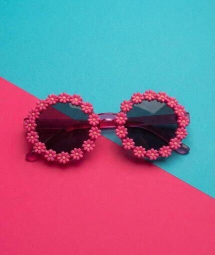 Pink daisy sunglasses